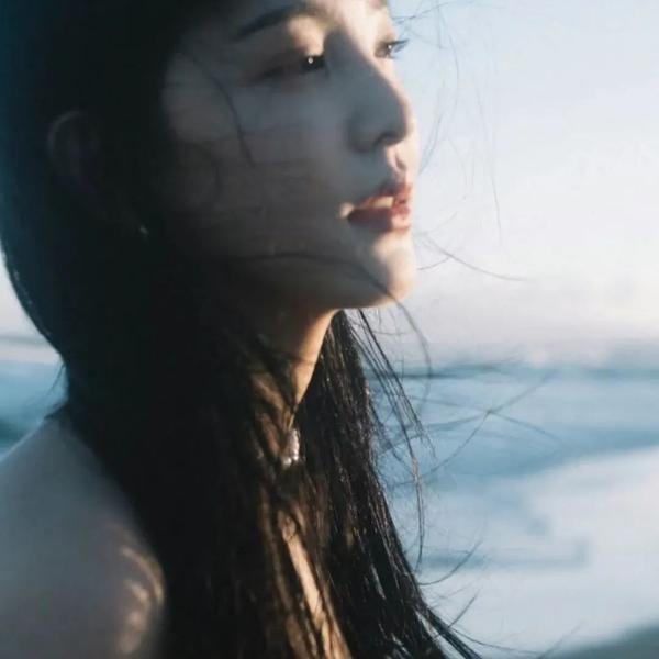噢,亲爱的莫妮卡